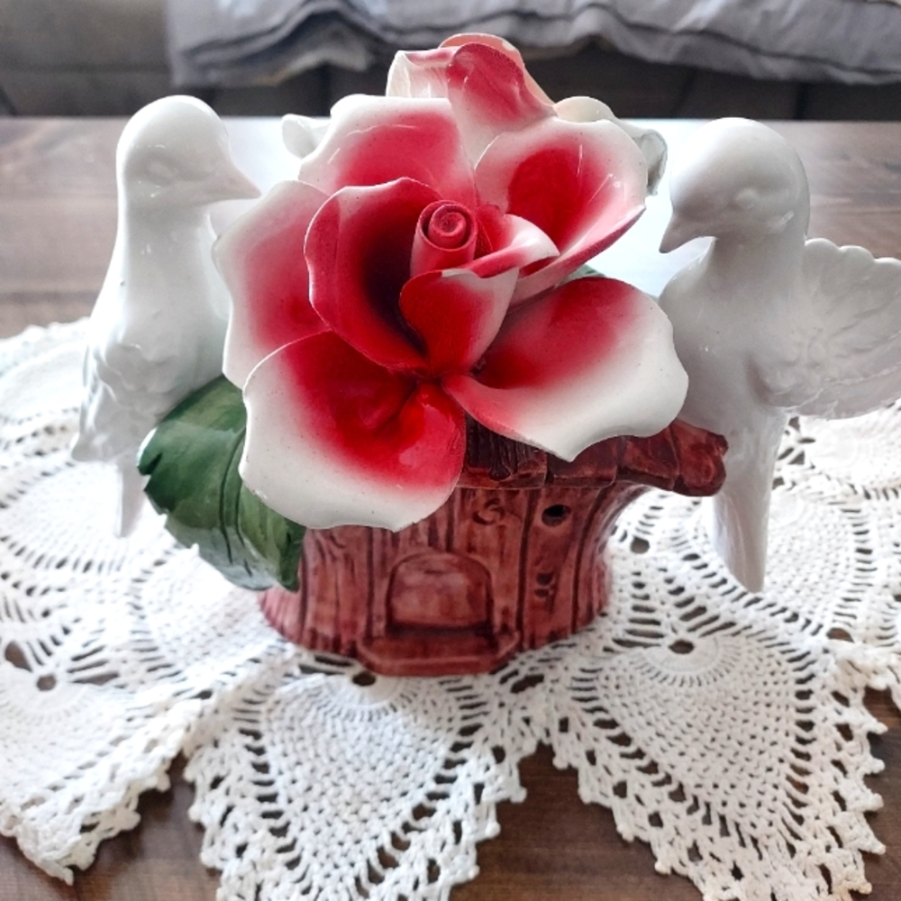 Capodimonte flowers and birds
